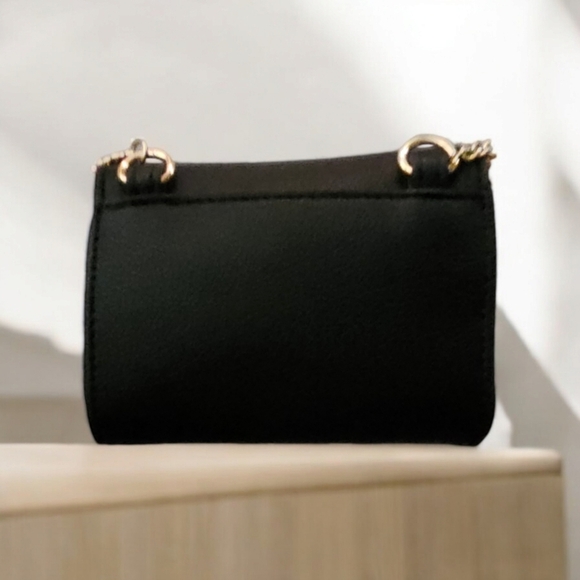 NWT INC International Concepts Sibbell Crossbody Bag Gold Snake/Black 2 PC set - Picture 13 of 15